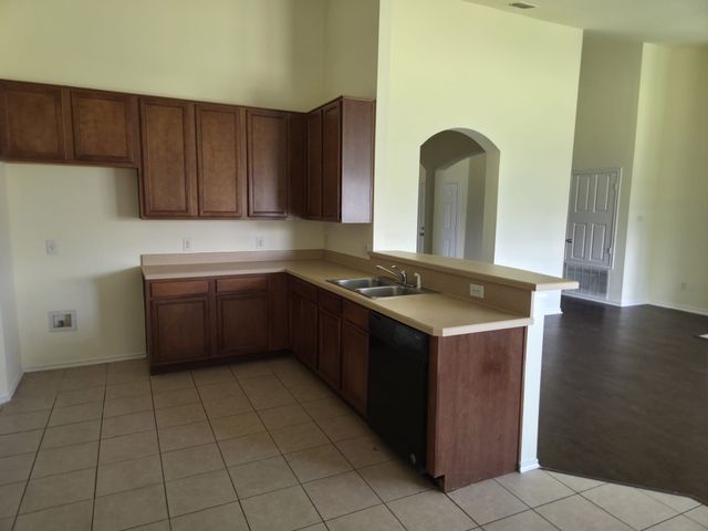 4016 Tarpon Springs Drive, Fort Worth, TX 76123