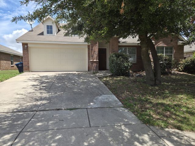 4016 Tarpon Springs Drive, Fort Worth, TX 76123