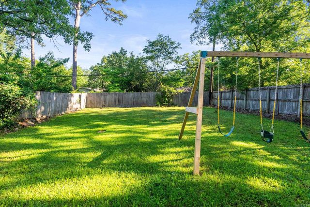 6700 Hawthorne Road, Little Rock, AR 72207