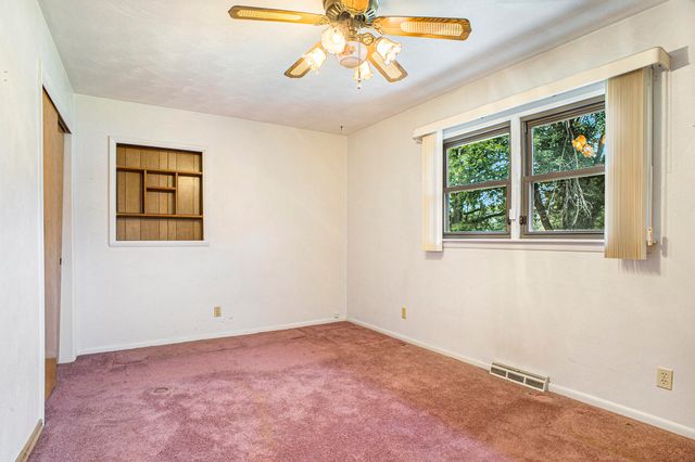 351 Burlington Beach Road, Valparaiso, IN 46383