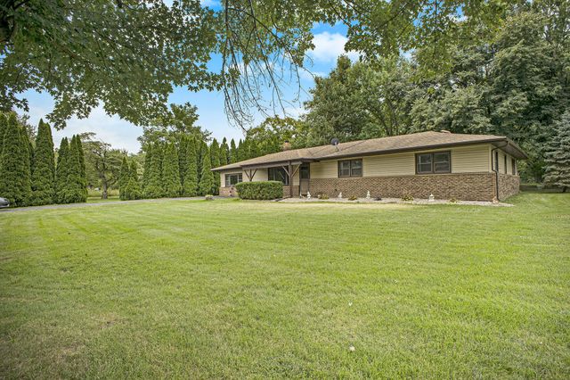 351 Burlington Beach Road, Valparaiso, IN 46383