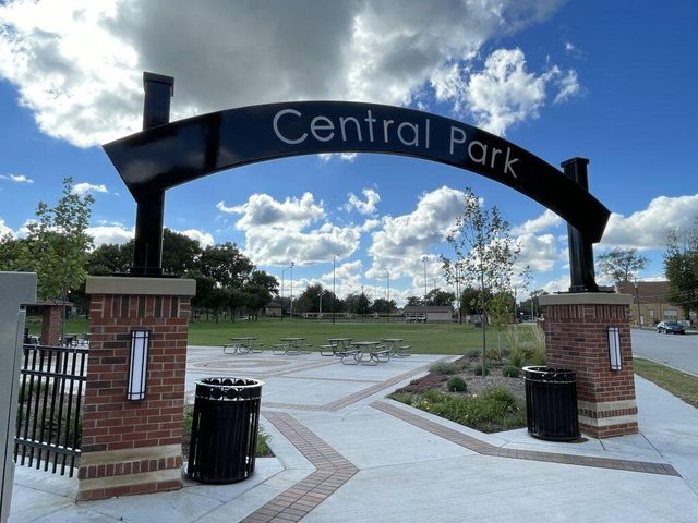 351 Burlington Beach Road, Valparaiso, IN 46383