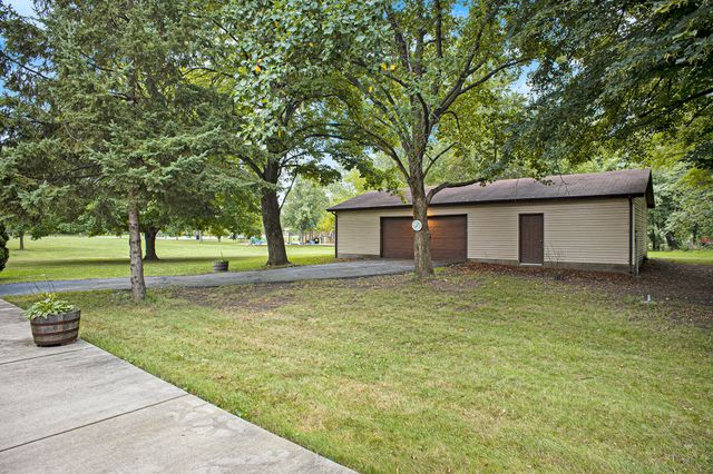 351 Burlington Beach Road, Valparaiso, IN 46383