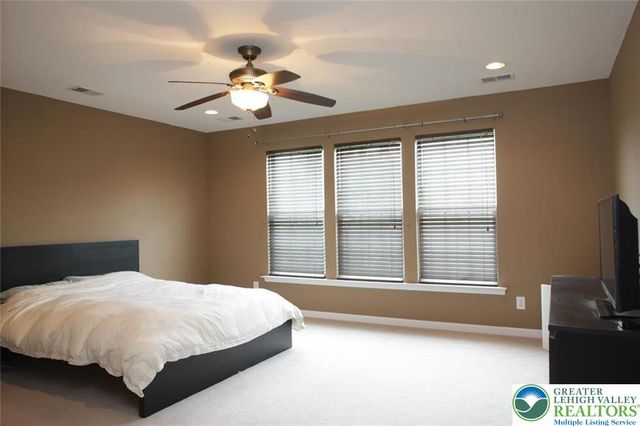 1812 MAJESTIC Drive, South Whitehall Twp, PA 18069