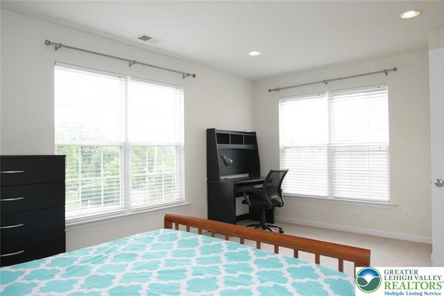 1812 MAJESTIC Drive, South Whitehall Twp, PA 18069