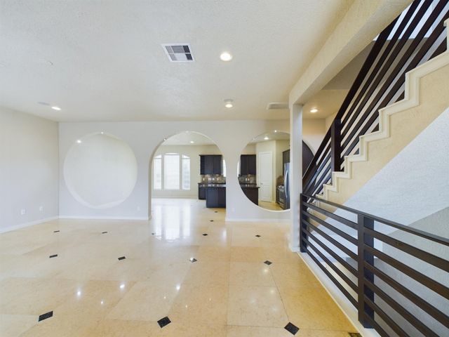 2611 Lawrence Street, Houston, TX 77008