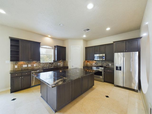 2611 Lawrence Street, Houston, TX 77008