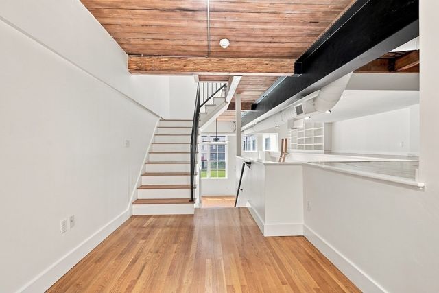 155 Brookline St 8, Cambridge, MA 02139