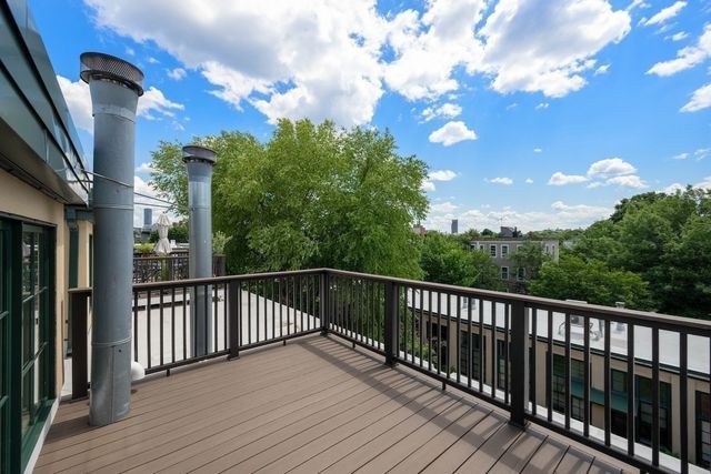 155 Brookline St 8, Cambridge, MA 02139