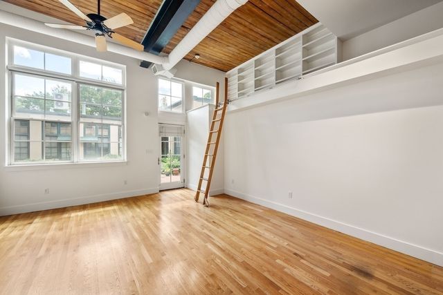 155 Brookline St 8, Cambridge, MA 02139