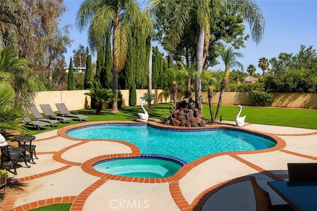 23576 Rangoon Street, Mission Viejo, CA 92691