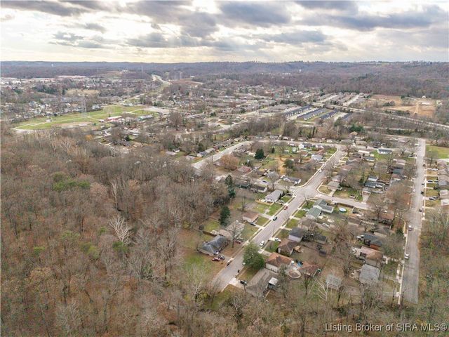 312 Pimlico Drive, New Albany, IN 47150