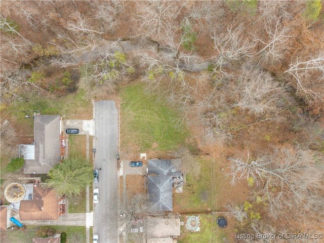 312 Pimlico Drive, New Albany, IN 47150