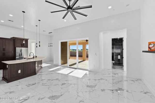 13598 S High Haven Mesa, Vail, AZ 85641