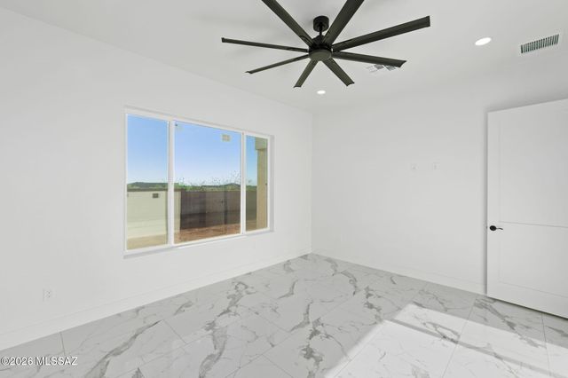 13598 S High Haven Mesa, Vail, AZ 85641