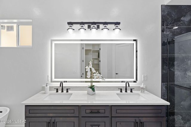 13598 S High Haven Mesa, Vail, AZ 85641