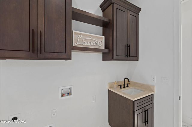 13598 S High Haven Mesa, Vail, AZ 85641