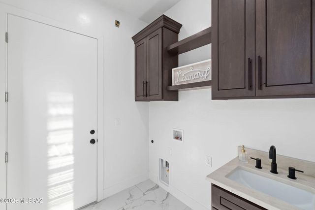 13598 S High Haven Mesa, Vail, AZ 85641