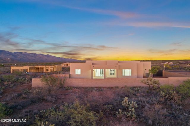 13598 S High Haven Mesa, Vail, AZ 85641