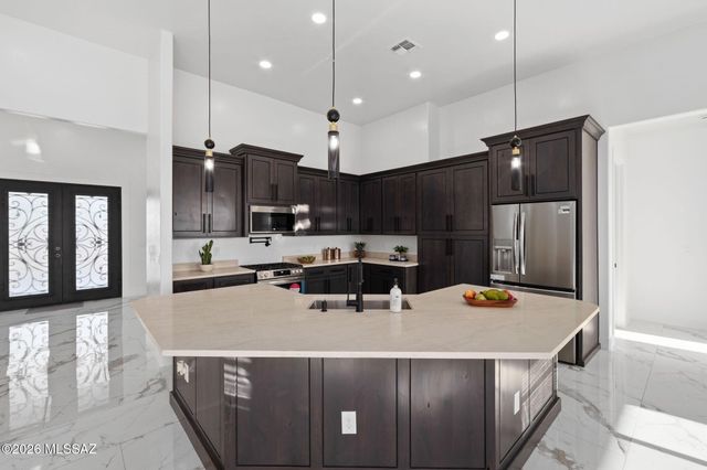 13598 S High Haven Mesa, Vail, AZ 85641