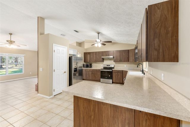 4885 NE 132ND PLACE, Anthony, FL 32617