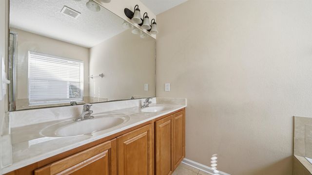 1121 Overdale Rd, St Augustine, FL 32080