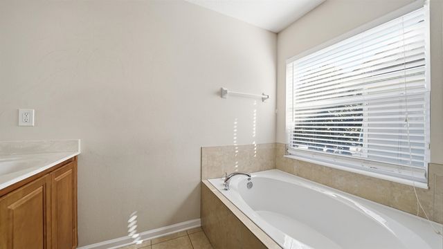 1121 Overdale Rd, St Augustine, FL 32080