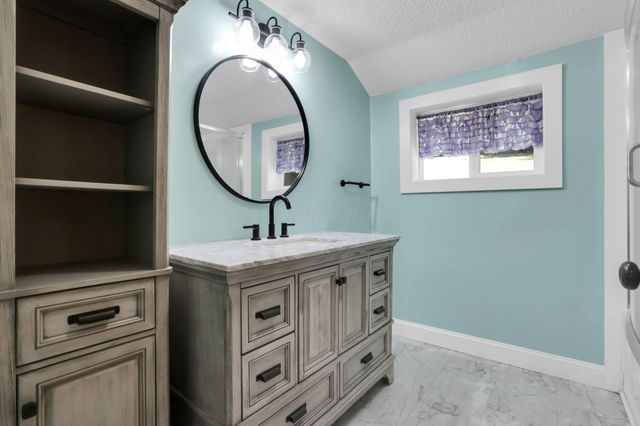 2128 N County Road 51, Somerset, OH 43783