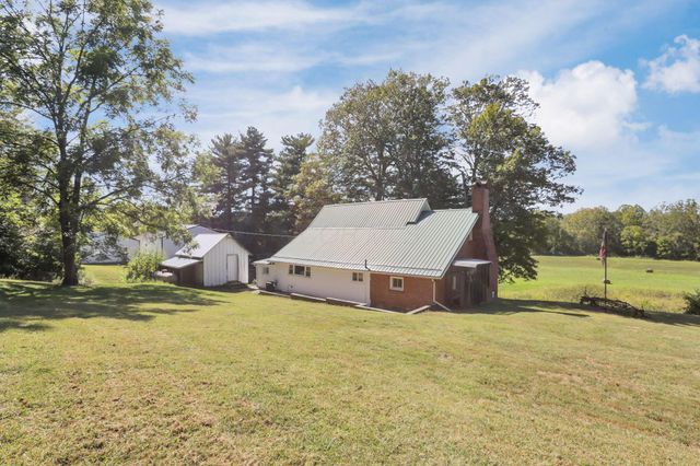 2128 N County Road 51, Somerset, OH 43783