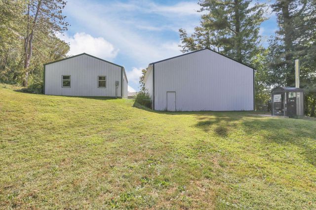 2128 N County Road 51, Somerset, OH 43783