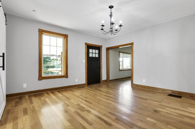 2128 N County Road 51, Somerset, OH 43783