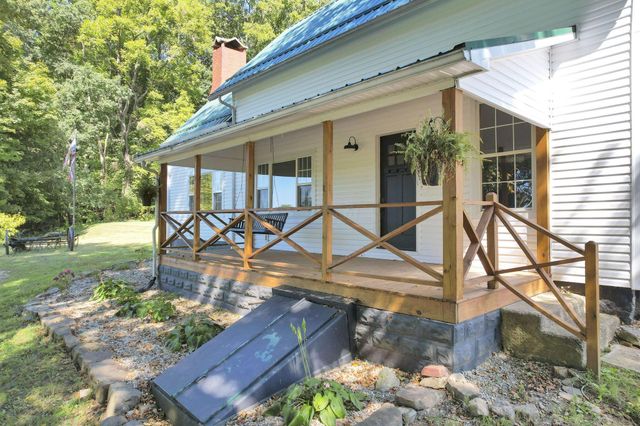 2128 N County Road 51, Somerset, OH 43783