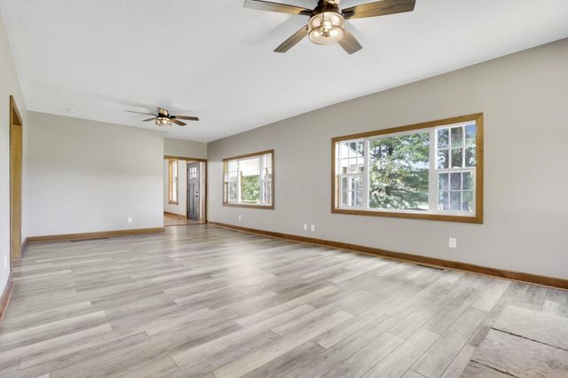 2128 N County Road 51, Somerset, OH 43783