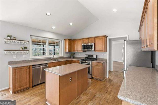 5880 Grandview Court NW, Acworth, GA 30101