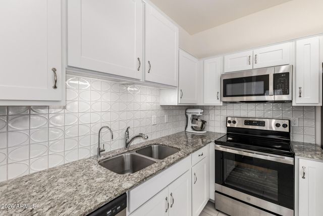 2257 W ECHO Lane, Phoenix, AZ 85021