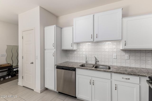 2257 W ECHO Lane, Phoenix, AZ 85021