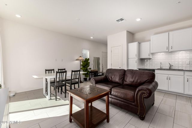 2257 W ECHO Lane, Phoenix, AZ 85021