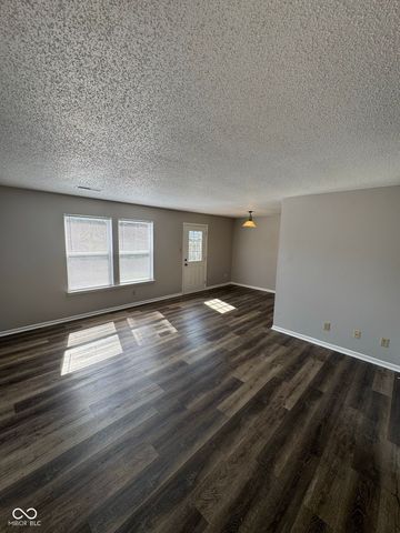 2431 Redland Lane, Indianapolis, IN 46217