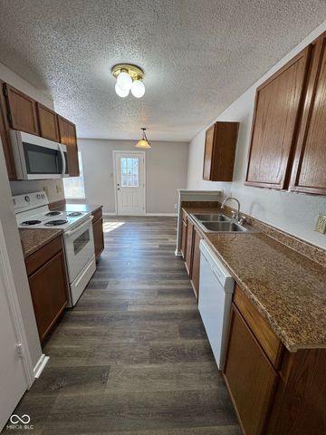 2431 Redland Lane, Indianapolis, IN 46217