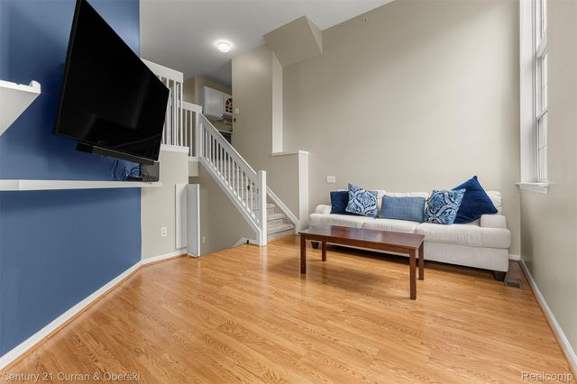 2868 Van Alstyne Street 22, Wyandotte, MI 48192