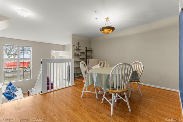 2868 Van Alstyne Street 22, Wyandotte, MI 48192