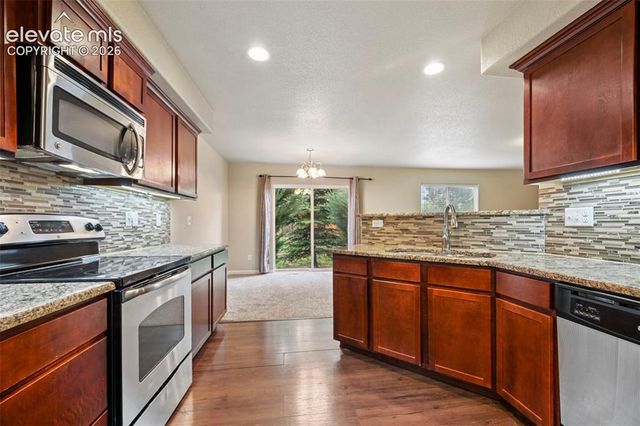 6089 Kingdom View, Colorado Springs, CO 80918