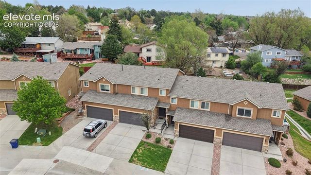 6089 Kingdom View, Colorado Springs, CO 80918