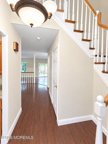 512 Woodbine Lane, Lakewood, NJ 08701