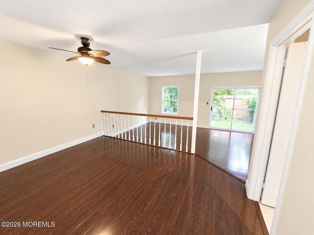 512 Woodbine Lane, Lakewood, NJ 08701