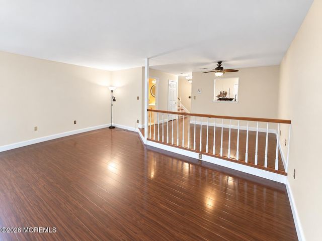 512 Woodbine Lane, Lakewood, NJ 08701