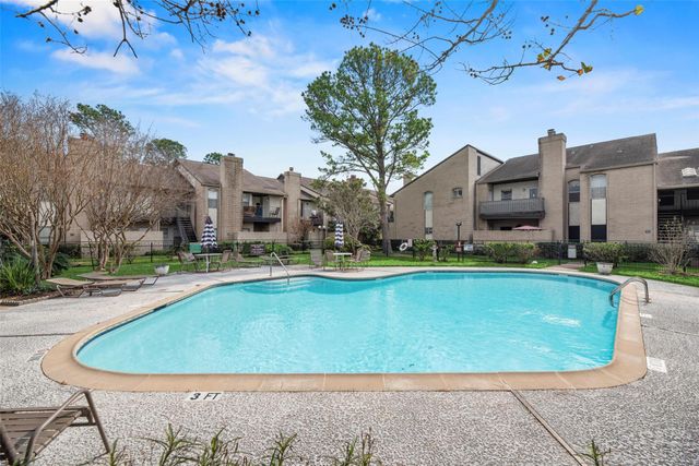 2021 Spenwick Drive 712, Houston, TX 77055