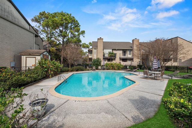 2021 Spenwick Drive 712, Houston, TX 77055