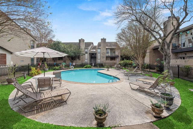 2021 Spenwick Drive 712, Houston, TX 77055