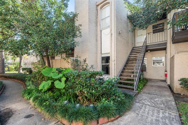 2021 Spenwick Drive 712, Houston, TX 77055